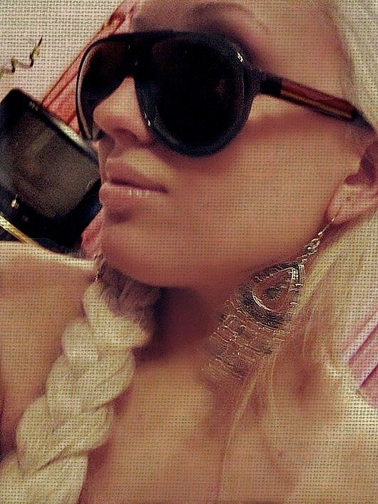 Sometimes you will never know the true value of a moment until it becomes a memory .