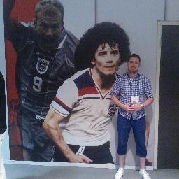 NUFC_Sanders's profile picture. ❤️⚽️ #NUFC / Gallowgate Ender..........
🎸British Indie - Dancing forever ..........📽️#HarryPotter  #GoT #WalkingDead.........
📺British comedy + a bit Father Ted