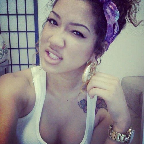 MorganaHirons's profile picture. I miss how easy things used to be.