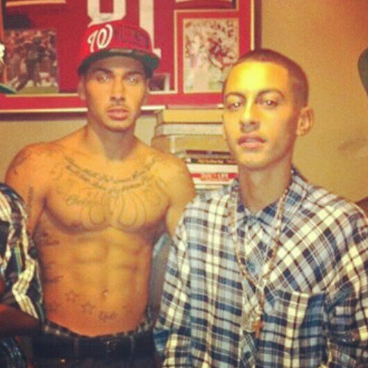 ybs_favirote's profile picture. All i know is #LaFamilia got me thus far so is really #OTF #Period #RipJaviOrtiz #RipVictorQuesada #RipFlynnGuddah #RipChevoCeaz #10stToTheZoo