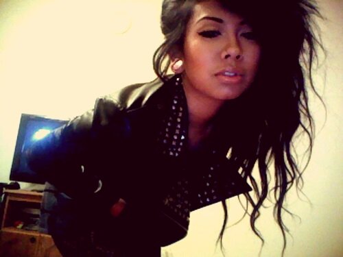 I want you to miss me, like I'm missing you.