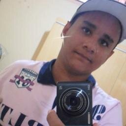 Solteiro,santista fanatico,ousadoh, !!    ..