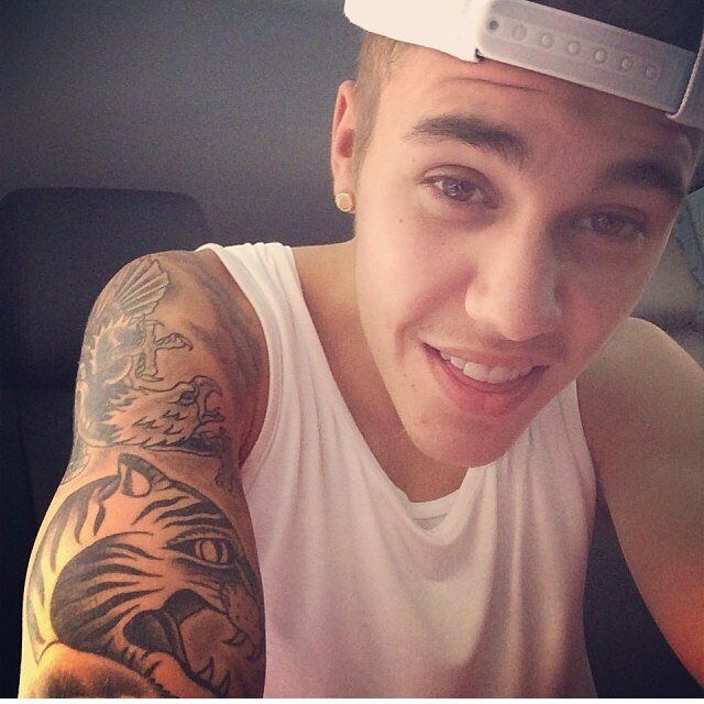 JUSTIN DREW BIEBER