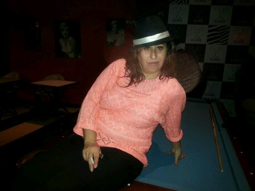 jamas cambies lo que mas quieres en la vida por lo que mas deseas en el momento, porque el momento pasa y la vida sigue