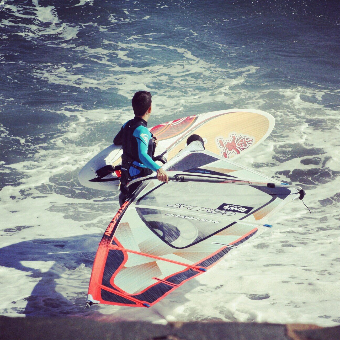 18. Surf & Windsurf. My life is the water. Ready for all.