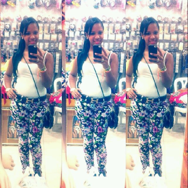 LeidyCisnero's profile picture. El Que Hablaa De Mii En Mii Ausenciia Es Porquee Respeta Mii Presenciia!! ♥ | Muchos Me Conocen Pocos Saben Quiien Soy!♥ Add'BBM: 279D66CD #Siinglee!