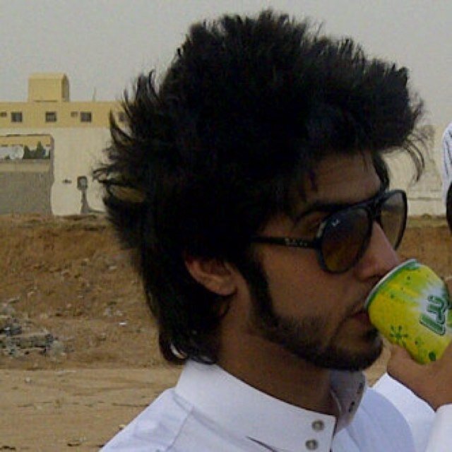 انا بويه من الرياض اسمي ميدووو ..اتشرف بالجميع medo1156:Kik
