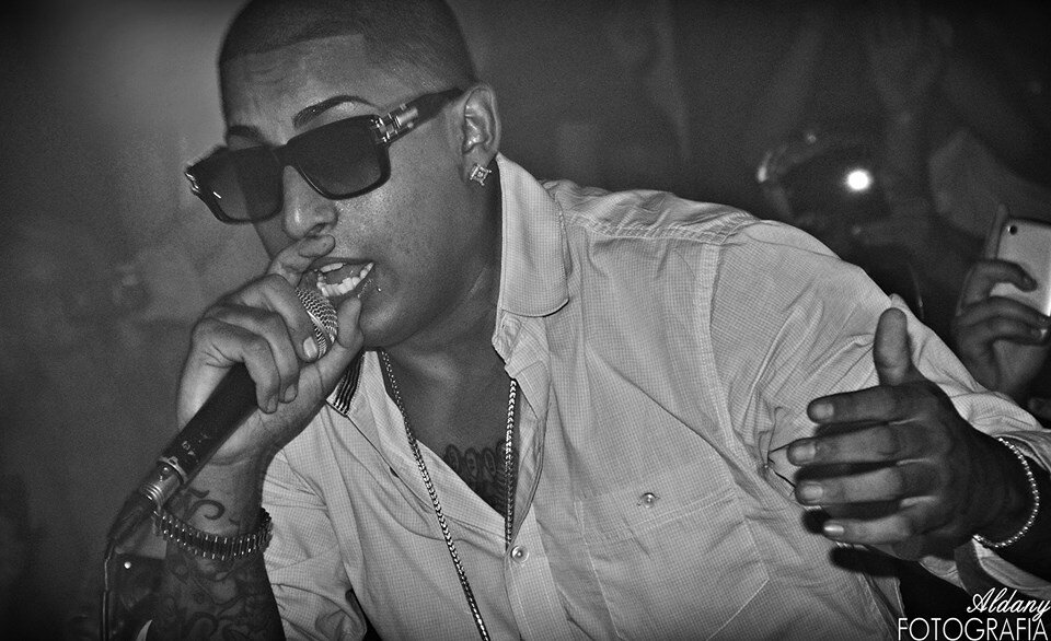 Cuenta Única & Exclusivamente Dedicada a @Nengo_Flow El Cantante Del Pueblo #LosReyesDelRap Coming Soon Contrataciones: booking@realgarmy.com
