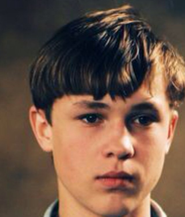 Logan Jacques || Brother of @Leia_HP & @Lana_HP || 1/3 of @ErikaHPxx & @MarcelHPx's triplets || Gifted with Invisibility || Official @HPExtreme RP