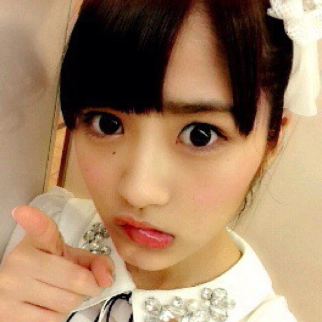 若月佑美画像 若月佑美がかわいい セクシーな美脚が魅力的 アイドルチャンネル