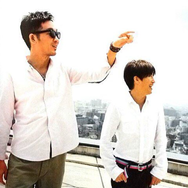 歌声、歌詞、メロディー、パフォーマンス、衣装等、これらから受ける新しい世界を感じるのが好きです。