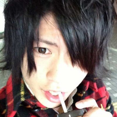 イケメンぶってる中学生 Dmjtwmjg のツイプロ