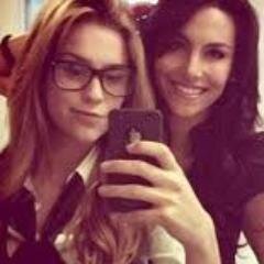 Porque sem vocês,eu não existo, @melfronckowiak e @sophiaabrahao