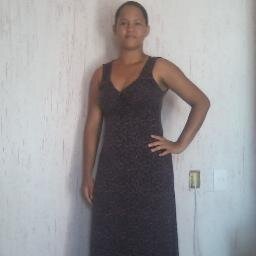 Sou uma pessoa dedicada,amo servir ao Senhor  sou sincera humilde. o meu prazer é louvar ao meu Deus.
