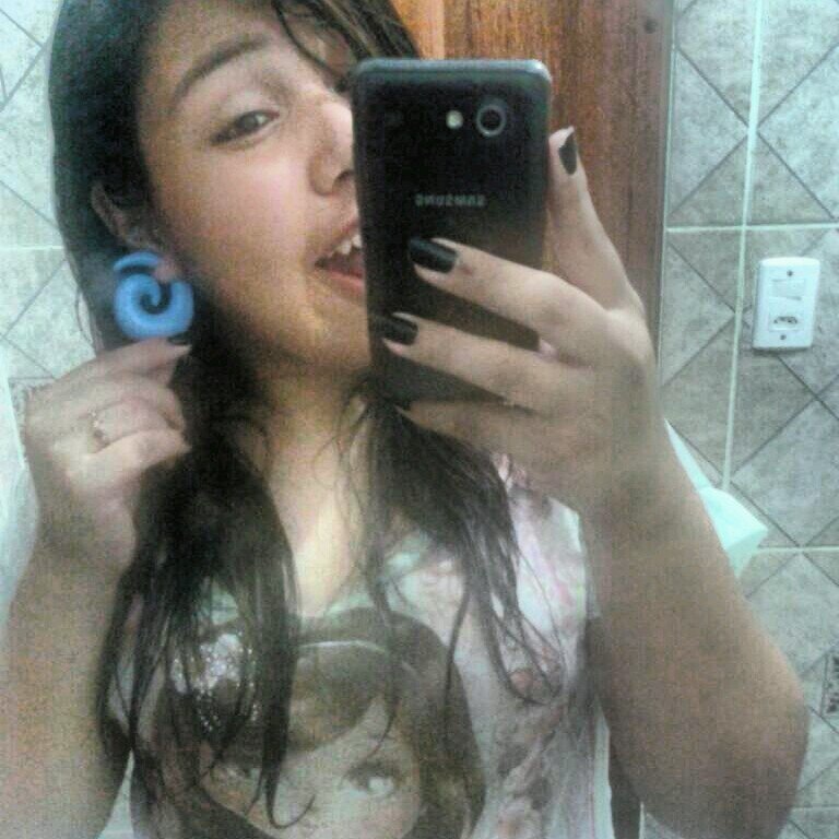 Vem cá / Segue no @ramsb1tch