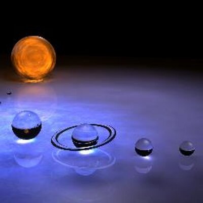 宇宙すごすぎwww 地球をソフトボールの大きさにすると 月は3メートル離れた10円玉 太陽は1 2km離れた 直径10mの球体になる 地球の直径は 約1万3000km 月は四分の一の約3500km 太陽は約100倍の約140万km 太陽はとてもデカイ 宇宙すごすぎwww 地球をソフトボールの大きさにすると 月は3メートル離れた10円玉 太陽は1 2km離れた 直径10mの球体になる 地球の直径は 約1万3000km 月は四分の一の約3500km 太陽は約100倍の約140万km 太陽はとてもデカイ