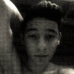 Solteiro, 16 *-*