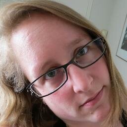 Gamer // PC-game reviewer // streamer: http://t.co/63jVfvy28Q // Steam: Juulleke // Origin: Jojobellz // XBox: Bellaz XD