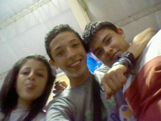 Atleta de naturalesa, Chele de nacìmiento:3|| ¿MejorAmigo? @_NotaTriste ;) @JovenRarro__ Nueva Cuenta.!