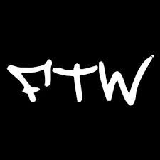 HowWeDo989's profile picture. 