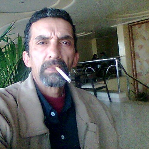 ‏استاذ مادة علم الحياة/ البشرية عدم ان لم تكن نكره???