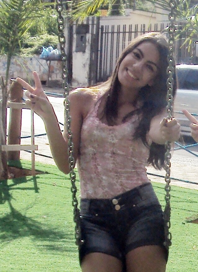 Moh mozin,vamos fazer assim,eu cuido de vc , vc cuida de mim , nao desisto de vc , e nem vc de mim , vamos até o fim. *----*
