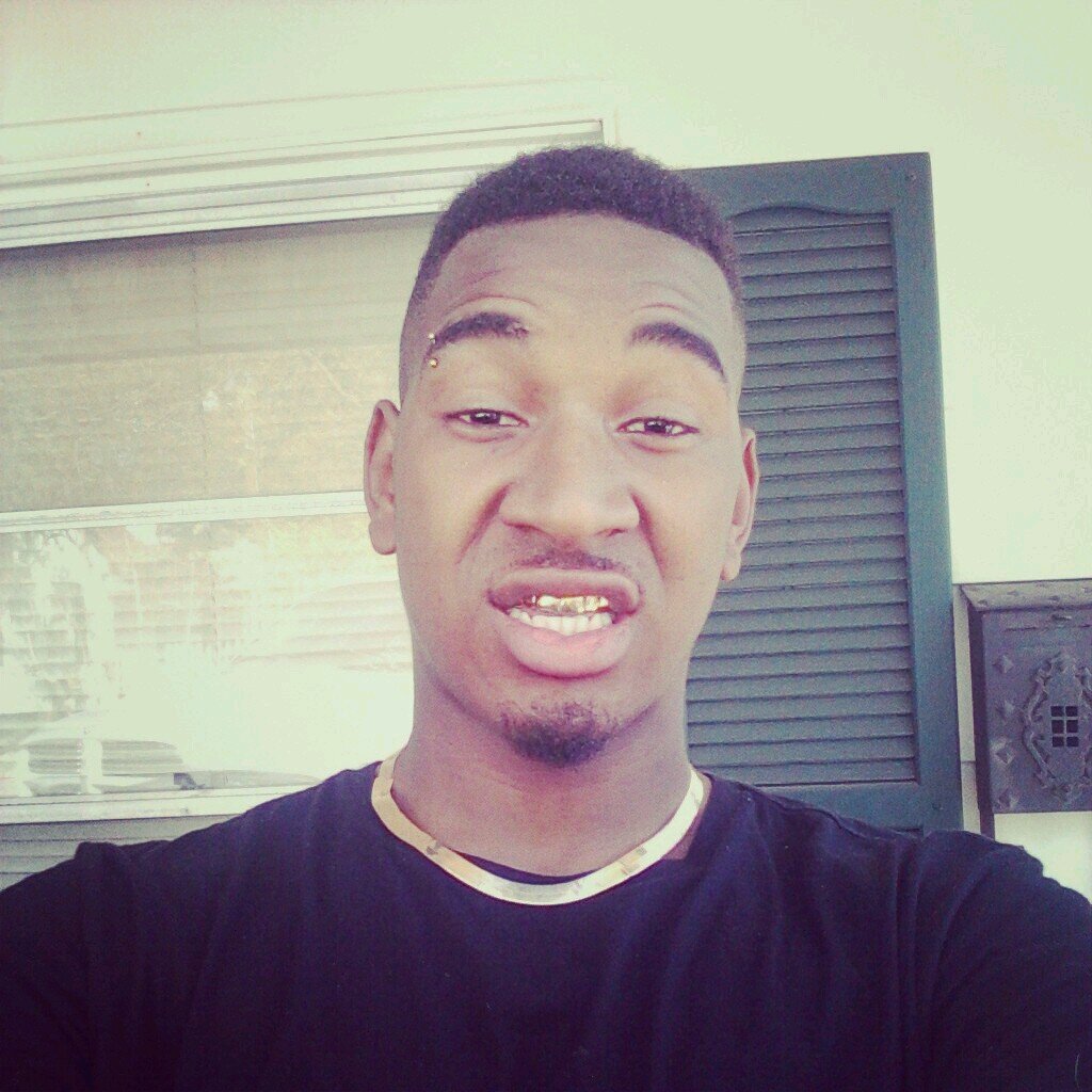 I'M ONLY FOLLOWIN REAL NIGGAS SO BITCH NIGGAS DON'T THANK ABOUT IT..100