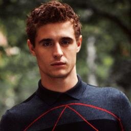 Max Irons Spain/ Primera fuente de información en español sobre el actor Max Irons