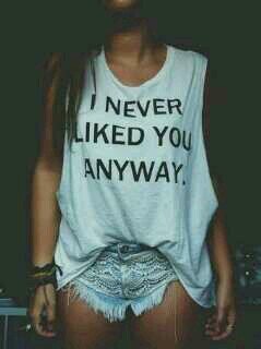 LameezerL's profile picture. 14 yrs /surfer/netball/skim boarding/food lover/follow me and i follow u back...add me on facebook my name is well duhh .. lameez mezzie