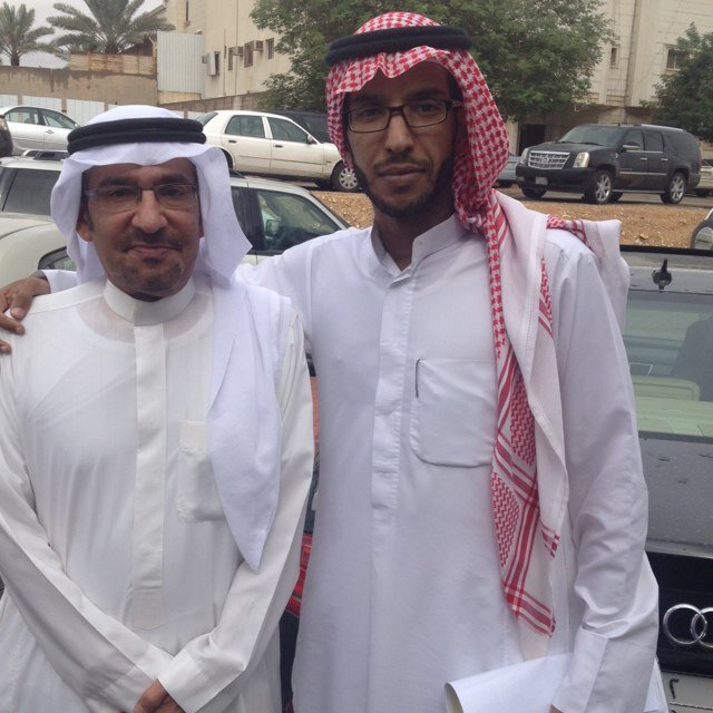 ‏أكتـب مبادئك في قلم جاف حيث الرسوخ والثبات ،وأكتب أرائك في قلم رصاص حيث المسح والتصحيح ، FF#