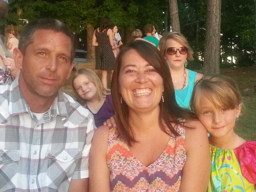 Wife. Mom. beliver in simple spirituality, natural health and great wine.