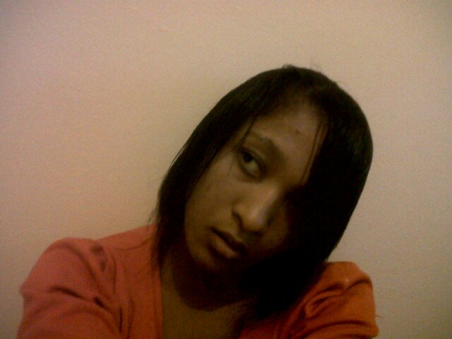 soniareabetswe's profile picture. Lvin grl wt a huge heart,,a singer,,actress n loving sister!!!! Bbm pin 283BF97D gt 2 knw me