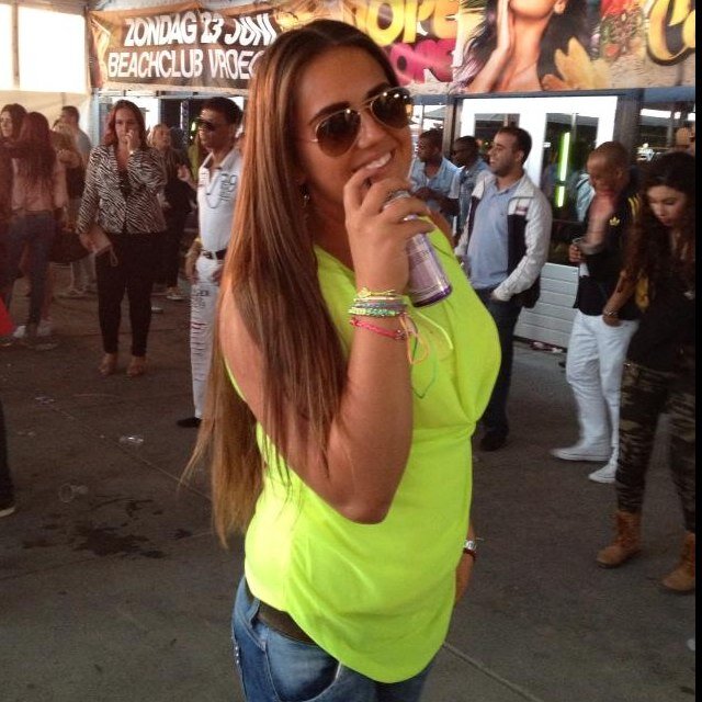 angelxxw's profile picture. Als voor je kijken je bang maakt, Kijk dan naast je want daar zal ik altijd zijn om je te beschermen x je zus ♥♥