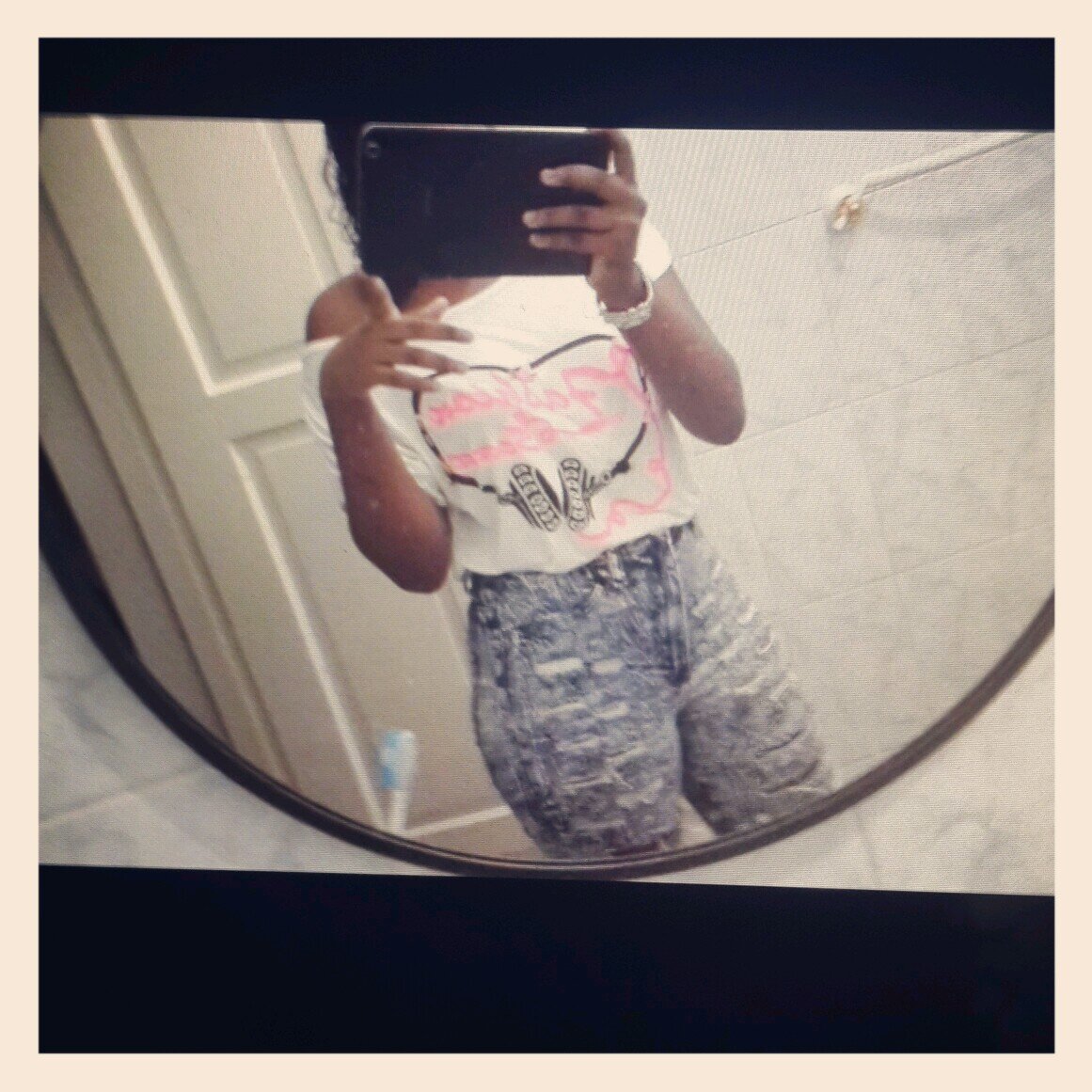 ♡τυ ρеℓυснıτа ♡BBM: 79FCD801