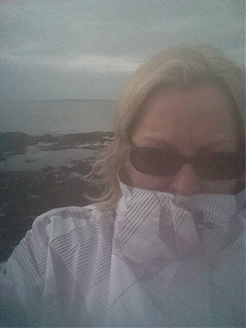 t_girl_abroad's profile picture. Geek. Wannabe gardener cook and home goddess but rubbish at all three