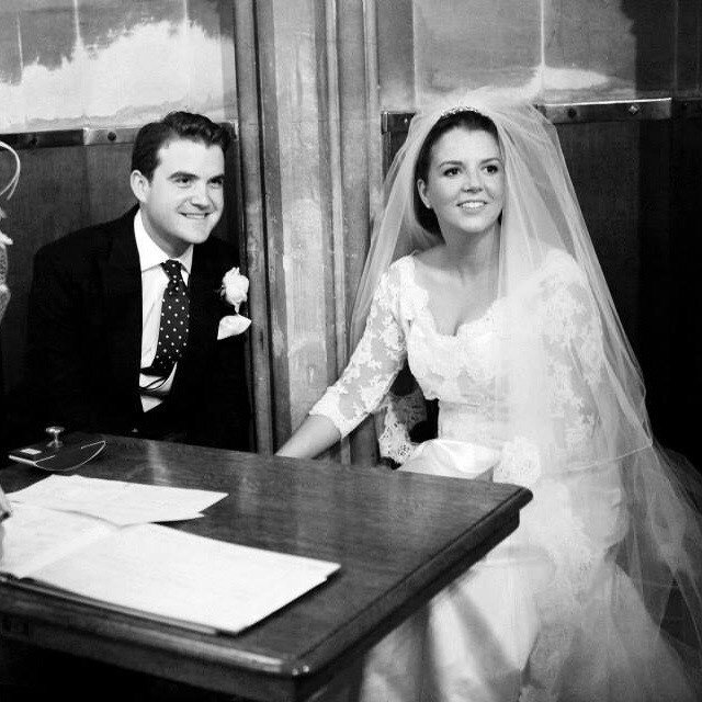 KateWakeWalker's profile picture. Newly wed, 30 something, advertising manager who loves all things sparkly....now working in the wonderful world of weddings http://t.co/OVv7YmDLUP