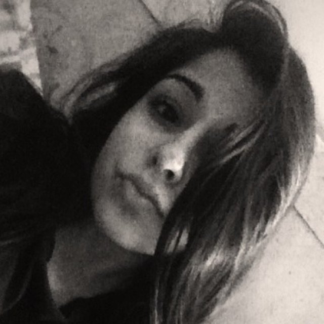 Ava c: |16|Single|