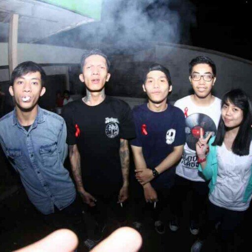 Man with glasses | IBIZZA crew | @PartyMonstersPM | Manchester United atau tidak sama sekali !!!