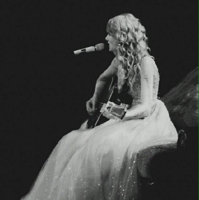 ☾ someday you won't remember this pain you thought would last forever ☽