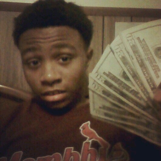 New to this .. I follow everyone back. 	Young Nigga On A Come up. GOD FIRST.. I GOT A FOREIGN NAME.. ASHANTI DAVIS