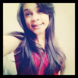 Quem tem medo de viver não mereçe o melhor da vida. *-*