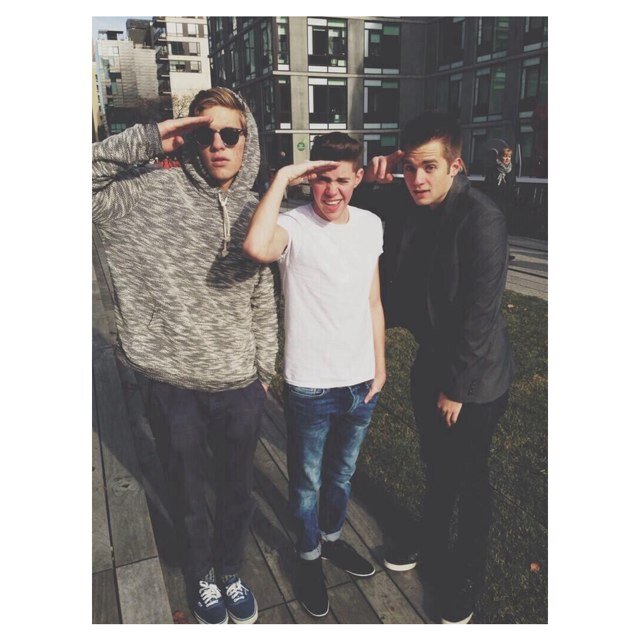 SDK gang or die // @chomikk follows