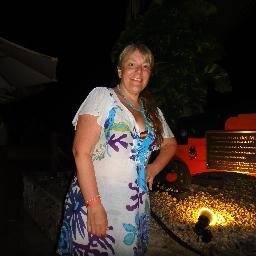 tia Vero que adora a July
QUE DIOS TE BENDIGA PRINCESA