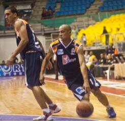 UCEVISTA. Jugador de atléticos de la UCV en la LNB y EX-Jugador de bucaneros de la guaira en la LPB