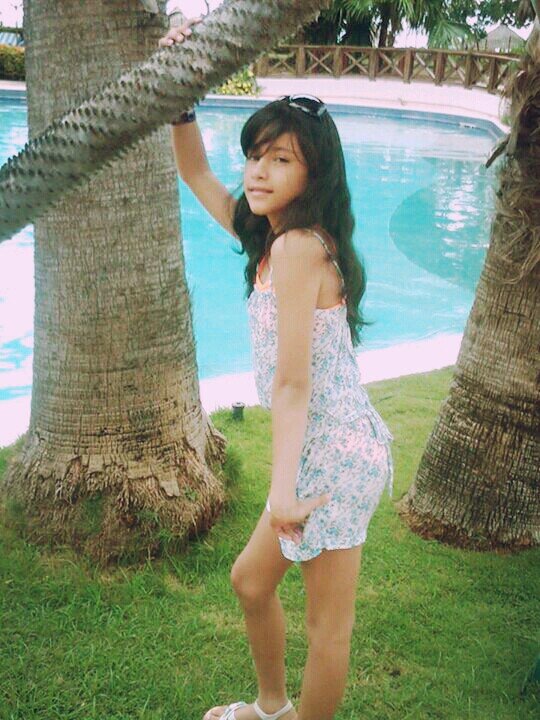 Me sigues y te sigo!!! :*              Facebook:valeria marquez