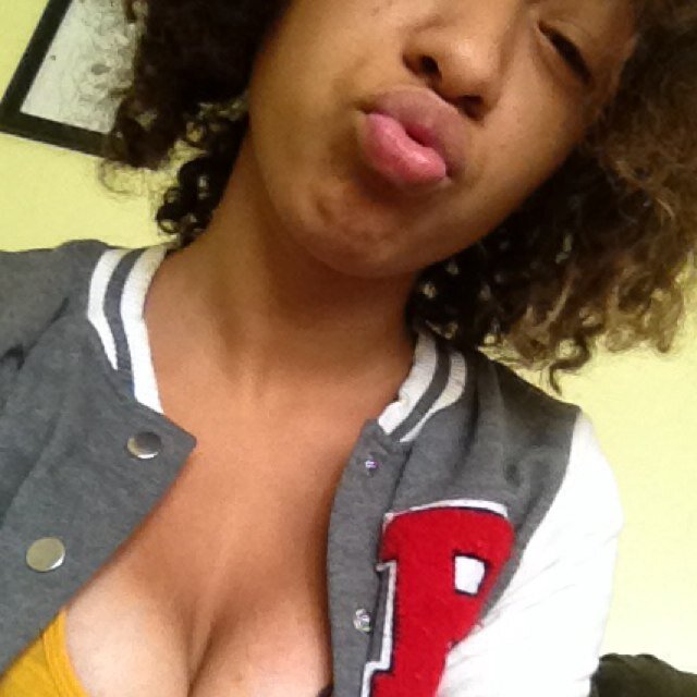 keishaa juive ( 14 ) takenn 10|28|13 bisexual stay pretty ✊ never trashy but a luhh nasty instaa _keishaabaeeYEE