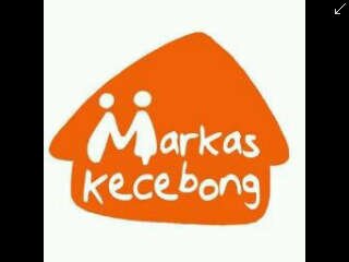 Kelompok belajar anak-anak Marjinal di atas tanah yang katanya surga