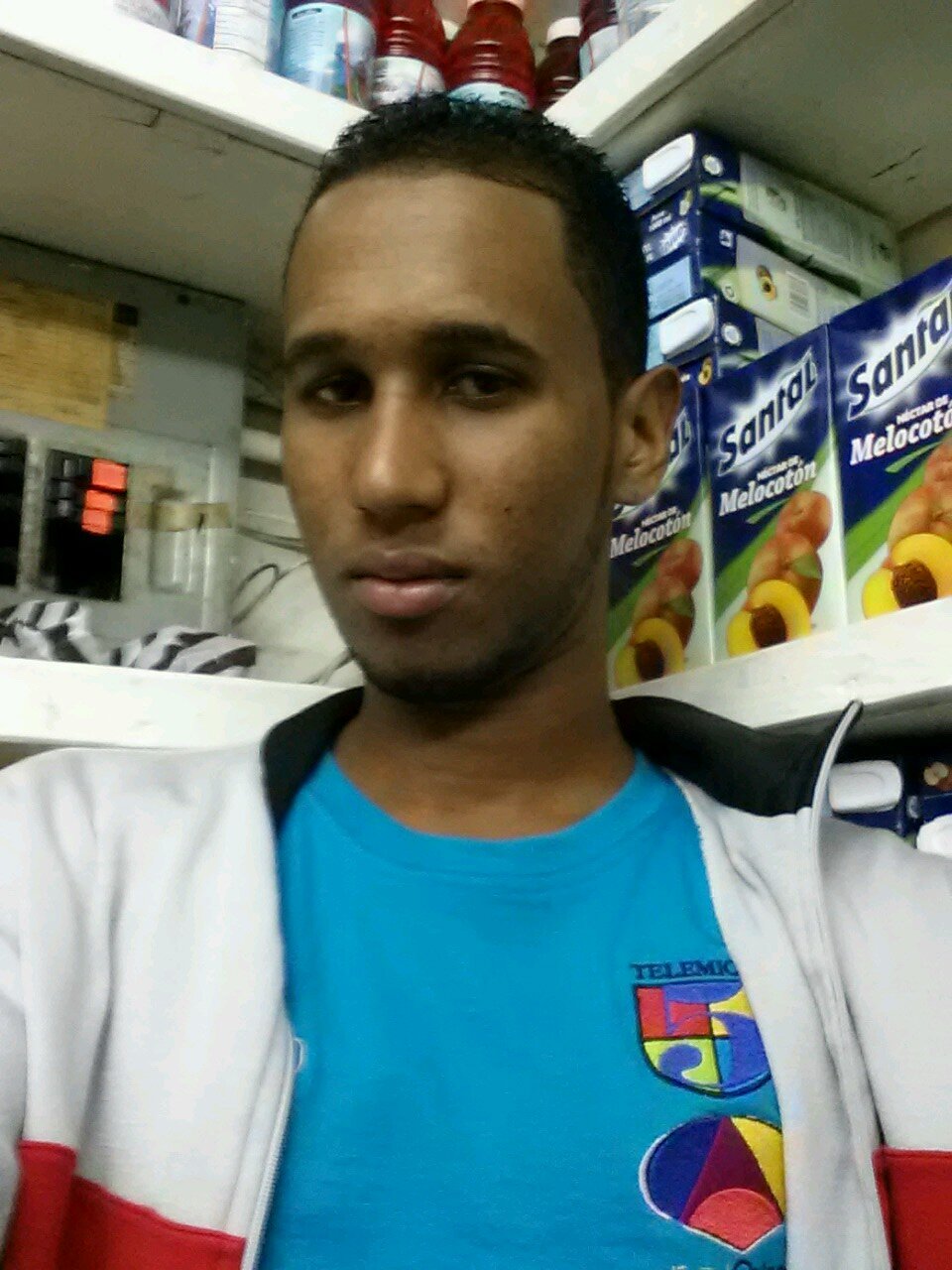 Programador Emisora La Kalle 96.3 y Primera FM 88.1 El Seibo, R.D. Twitter: @IsmaelUbiera , Facebook: Ismael Ubiera Puente , Instagram: ismaelubiera1