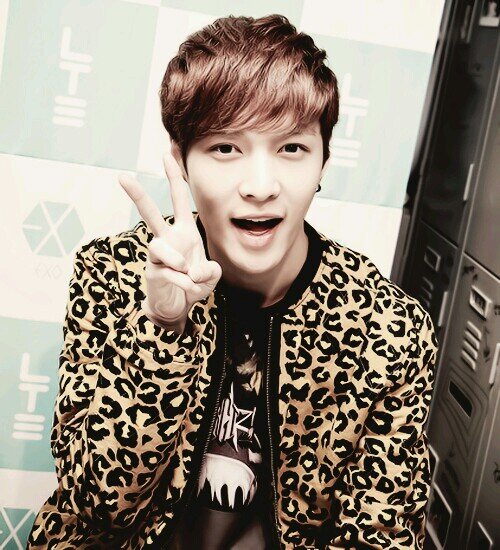 im just a fangirl. a mere fangirl who no one notice. jailed acc @yixingmi_