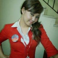 lagi mencoba peruntungan bisnis di @pineapple_tarts :D